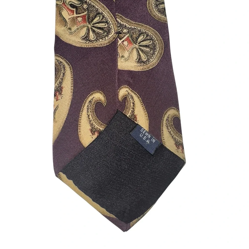 BRANDINI Men's Paisley Necktie‎ Plum Gold Accents Business Career A20Q